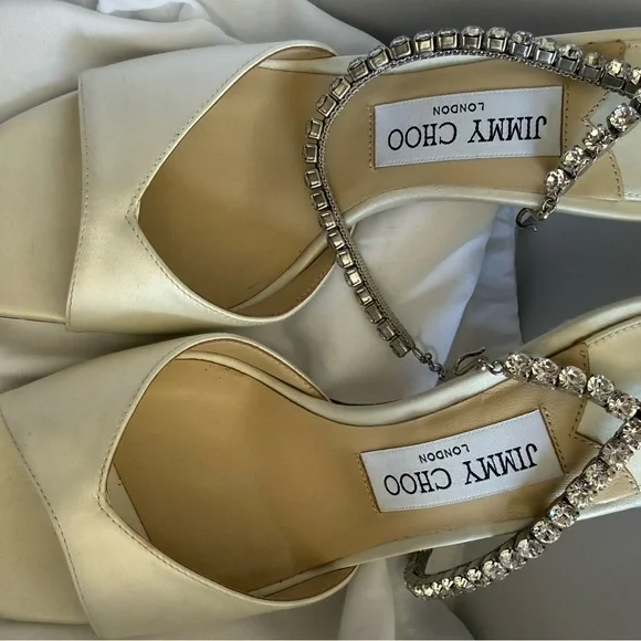 Jimmy Choo Saeda Satin Sandals 100, size 37 - Picture 5 of 9